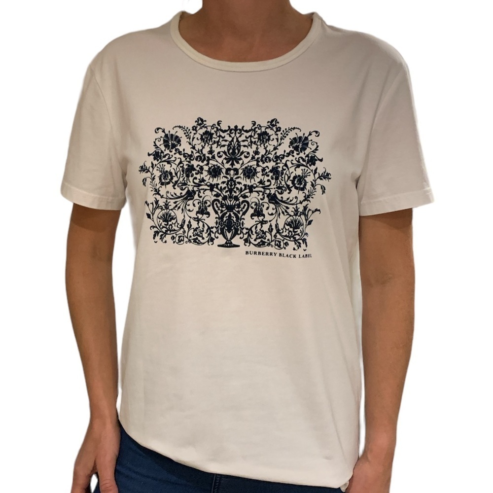Burberry T-shirt